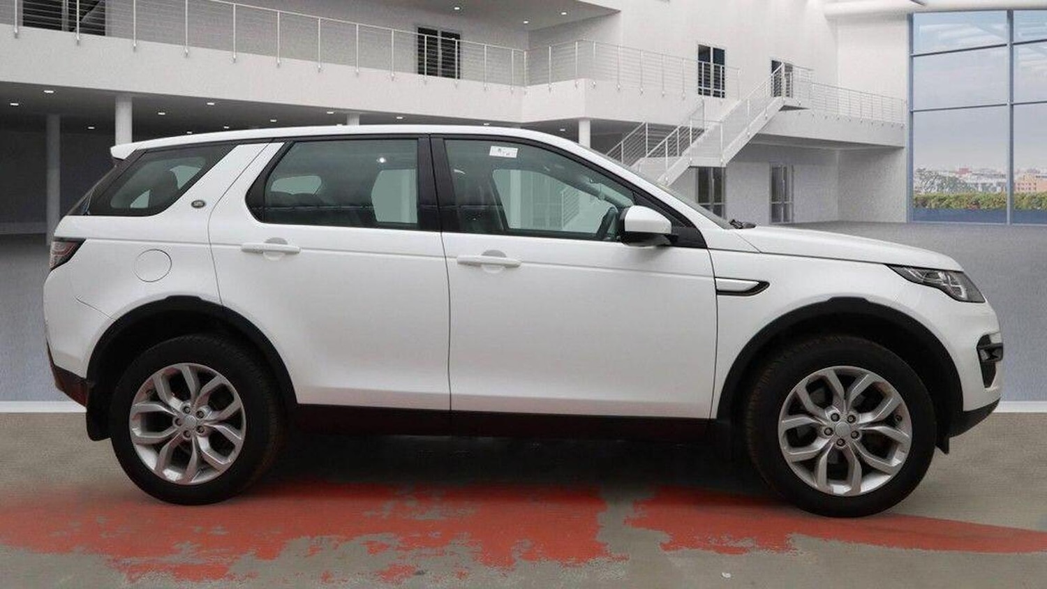 Used Land Rover Discovery Sport 2019 for sale - 77423533: Photo 5