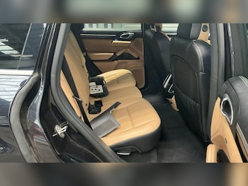 Used Porsche Cayenne 2014 for sale - 79471800: Photo