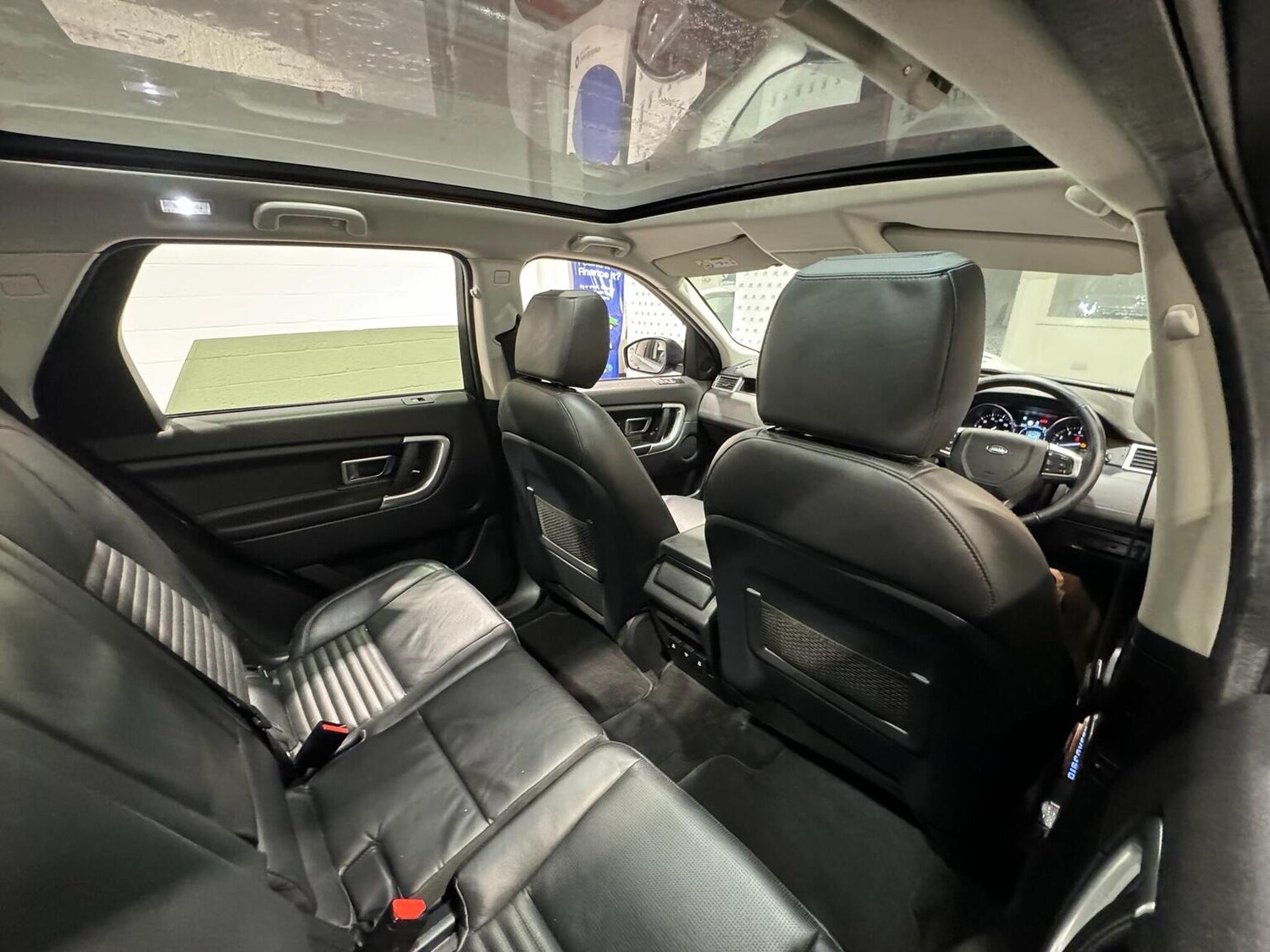 Used Land Rover Discovery Sport 2018 for sale - 77572802: Photo 12