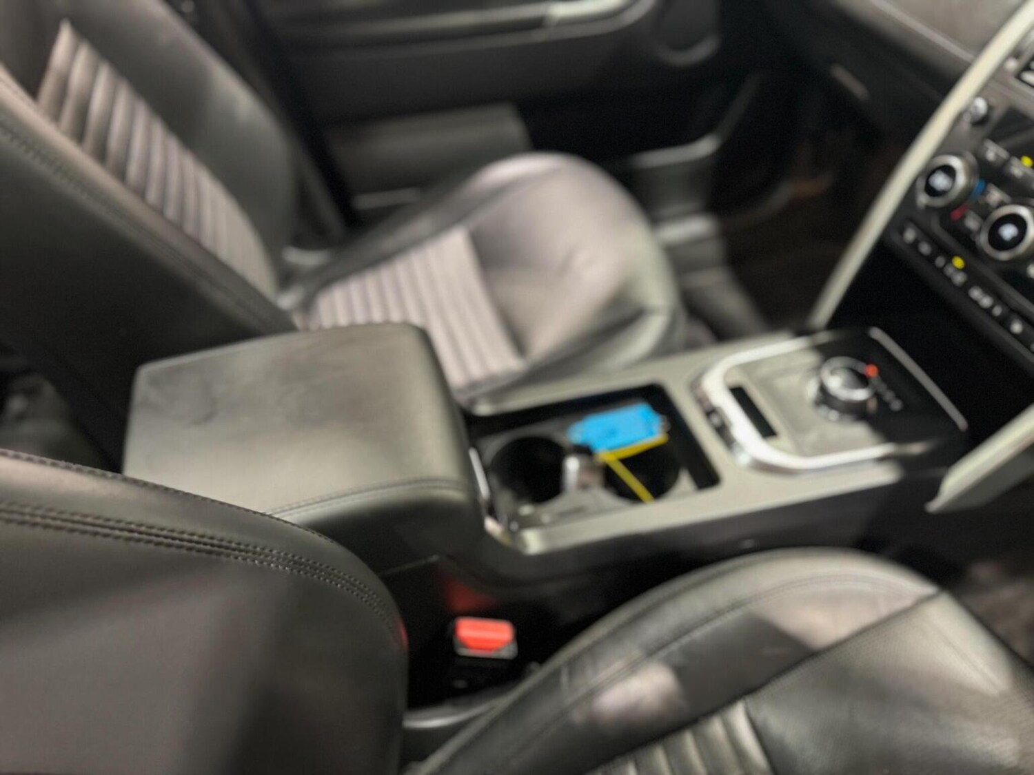 Used Land Rover Discovery Sport 2018 for sale - 77572802: Photo 15