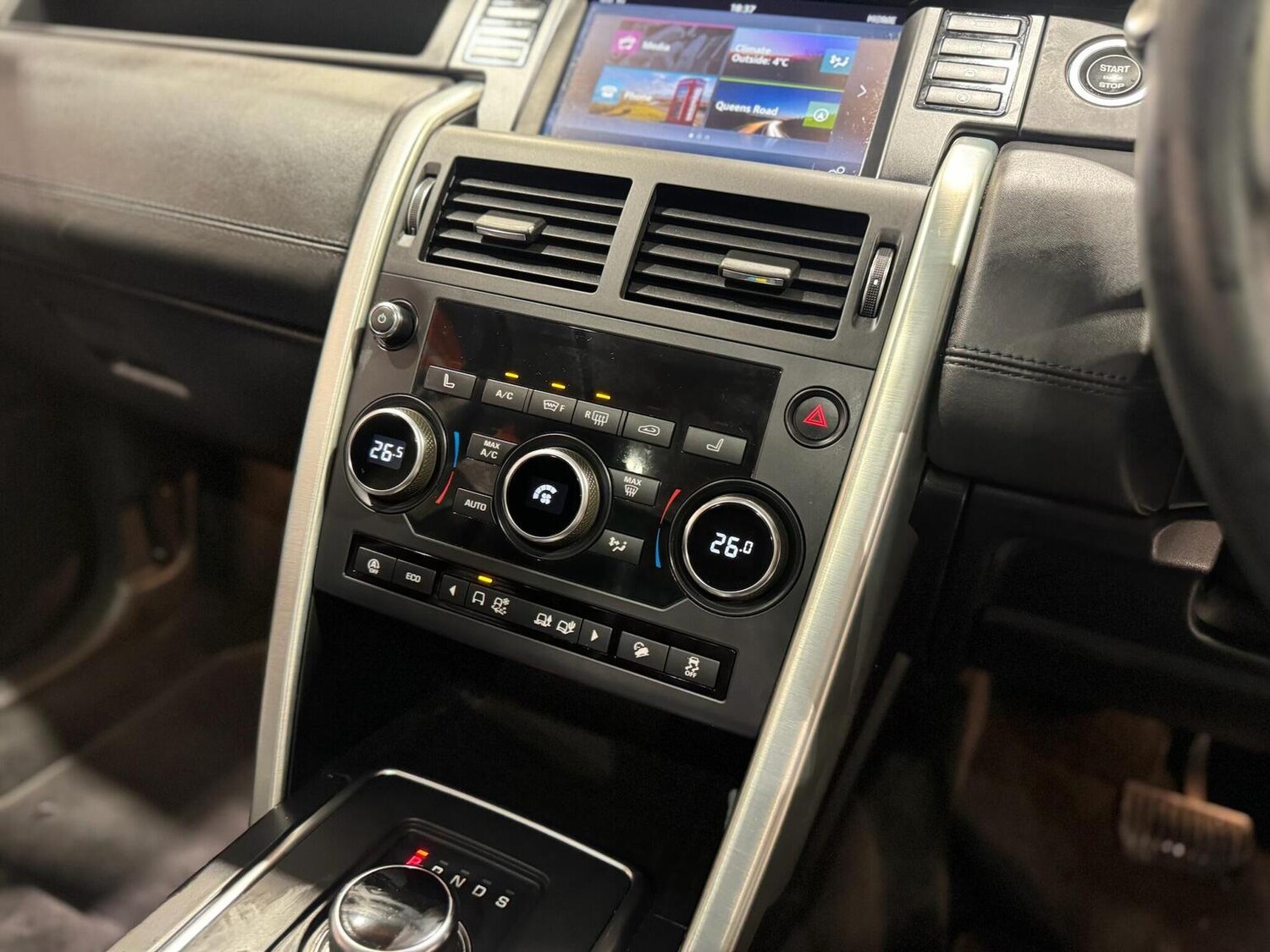 Used Land Rover Discovery Sport 2018 for sale - 77572802: Photo 17