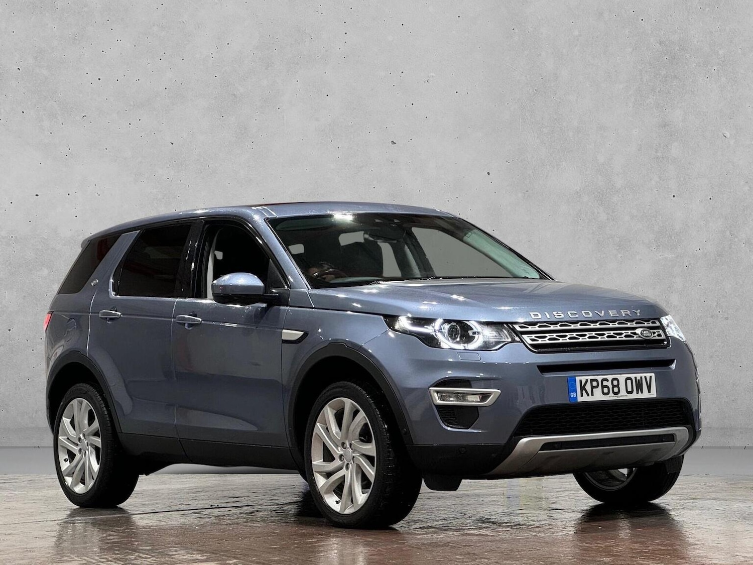 Used Land Rover Discovery Sport 2018 for sale - 77572802: Photo 3