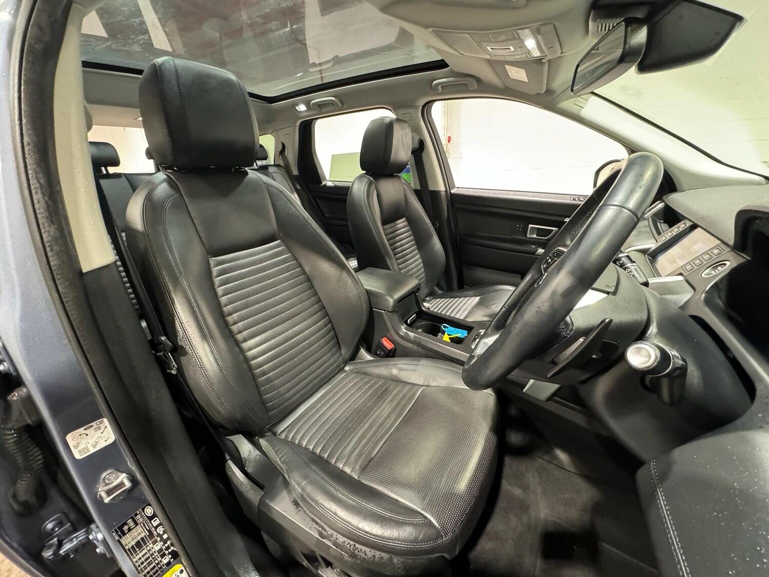 Used Land Rover Discovery Sport 2018 for sale - 77572802: Photo 8