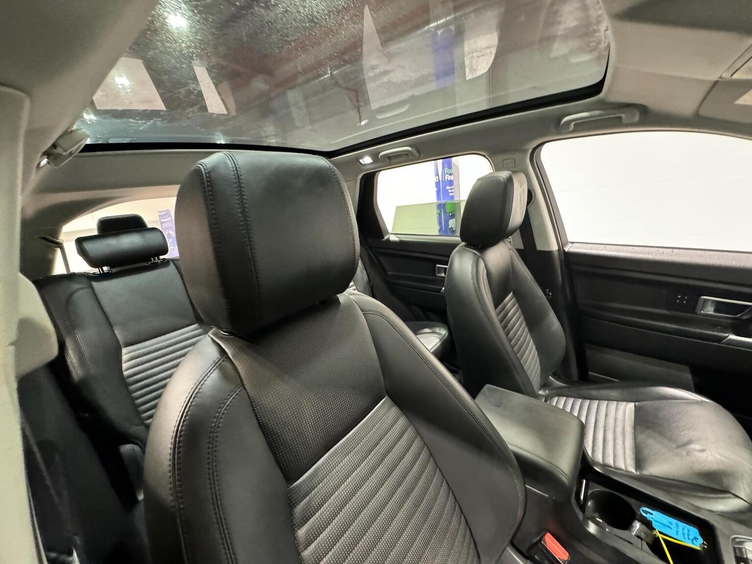 Used Land Rover Discovery Sport 2018 for sale - 77572802: Photo 9