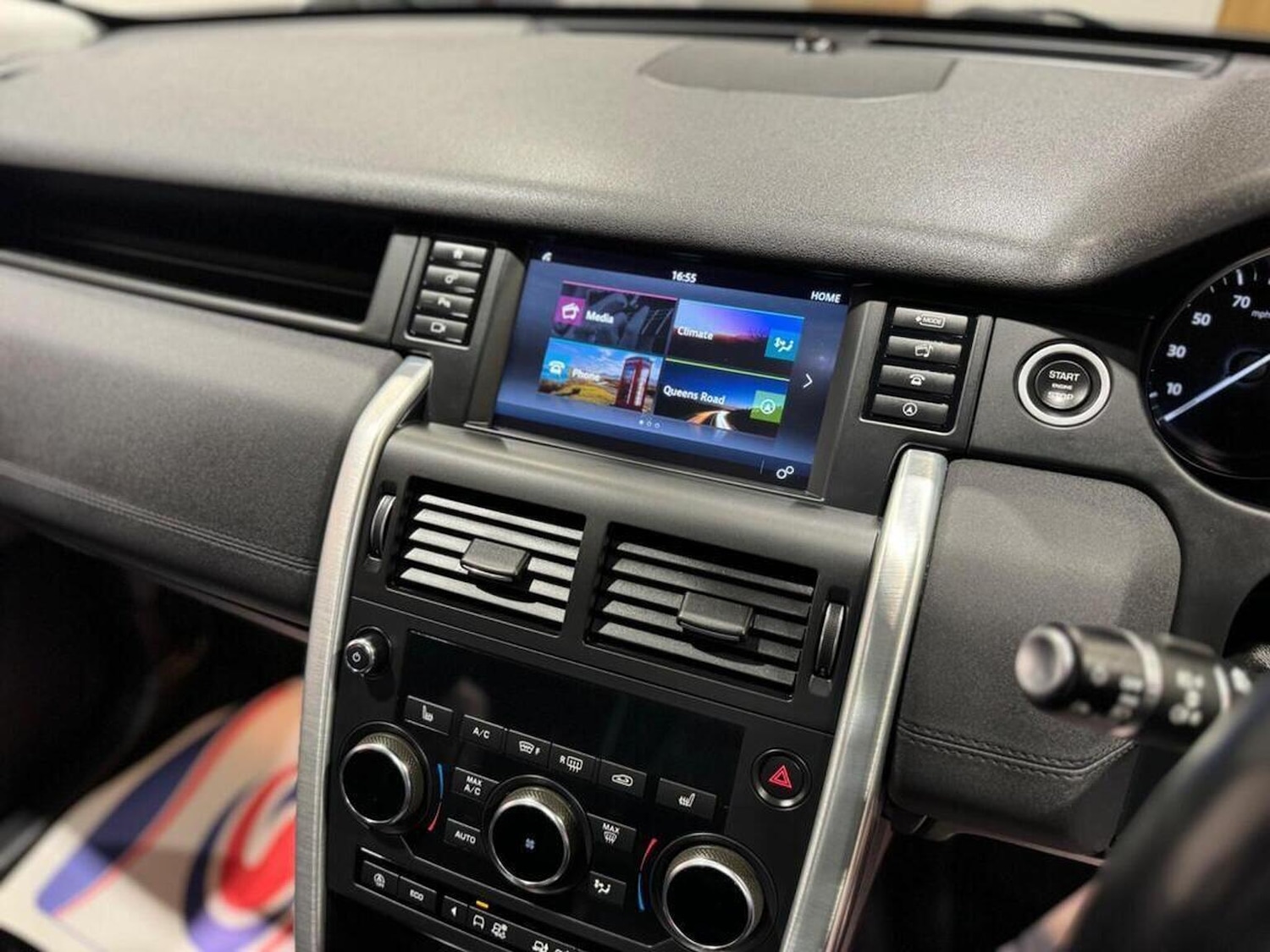 Used Land Rover Discovery Sport 2018 for sale - 77370573: Photo 12