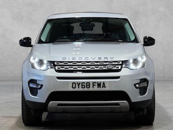 Used Land Rover Discovery Sport 2018 for sale - 77370573: Photo