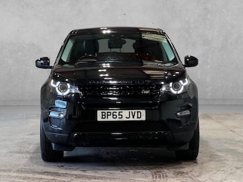 Used Land Rover Discovery Sport 2015 for sale - 79284001: Photo