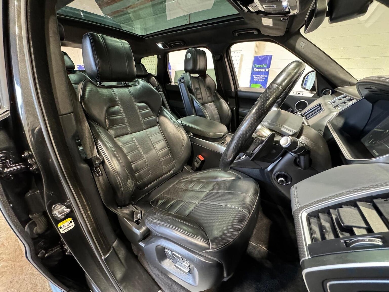 Used Land Rover Range Rover Sport 2015 for sale - 77336747: Photo 12