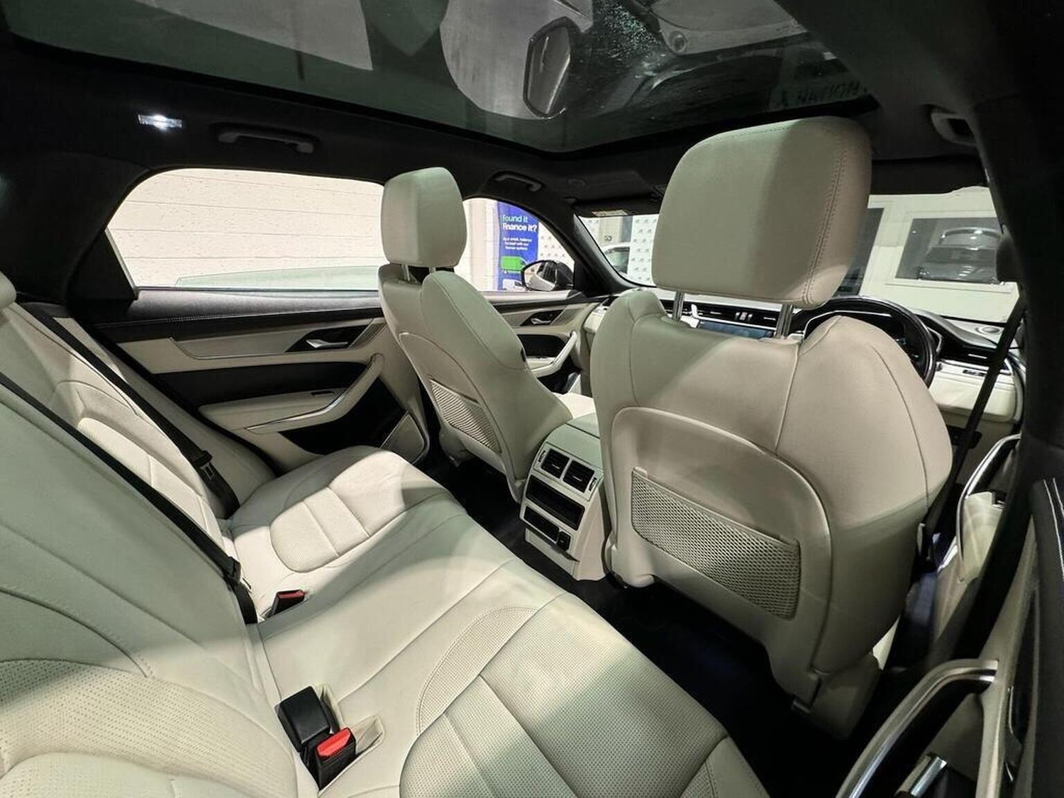 Used Jaguar F-Pace 2021 for sale - 77578467: Photo 11