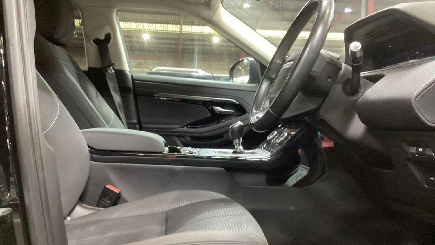 Used Land Rover Range Rover Evoque 2019 for sale - 77555090: Photo 8