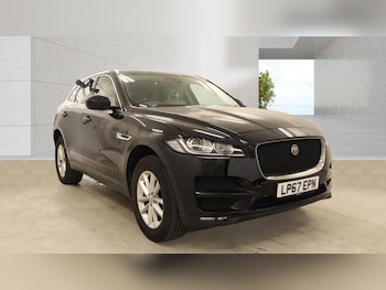 Used Jaguar F-Pace 2018 for sale - 78807619: Photo