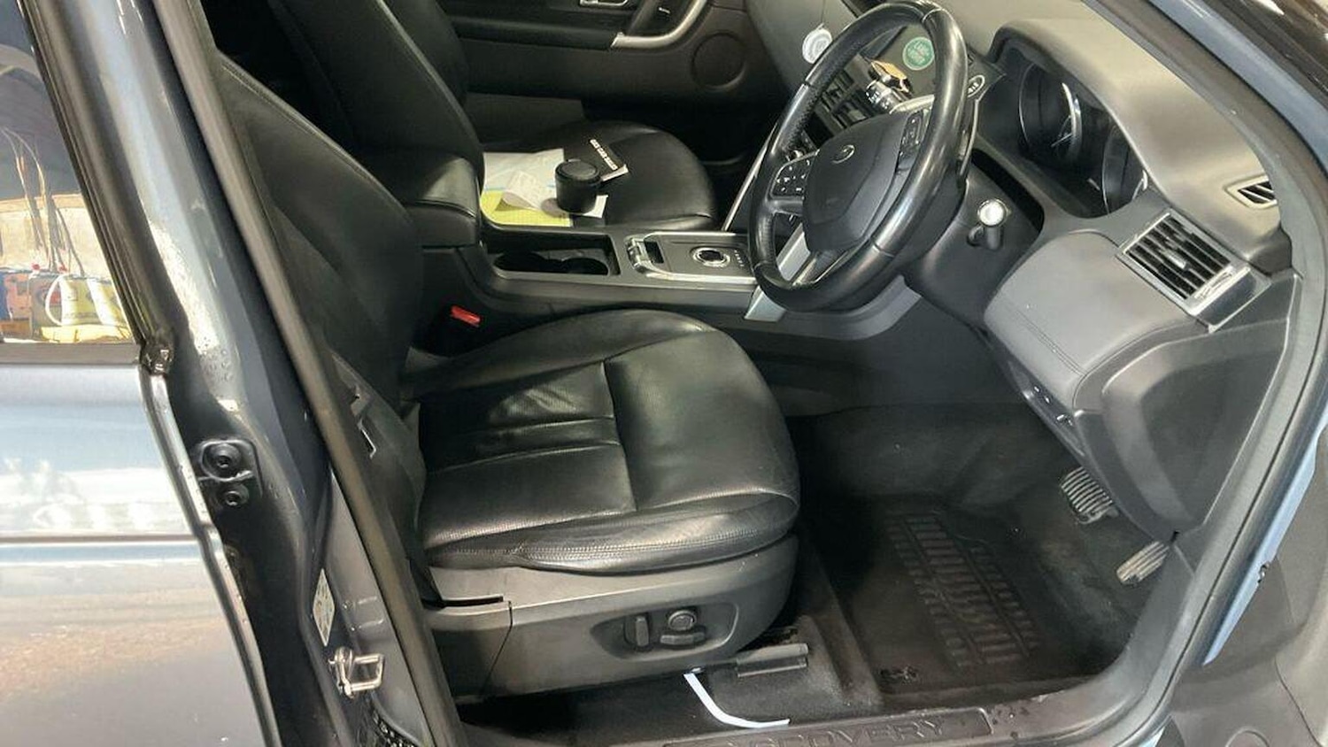 Used Land Rover Discovery Sport 2017 for sale - 77423532: Photo 8