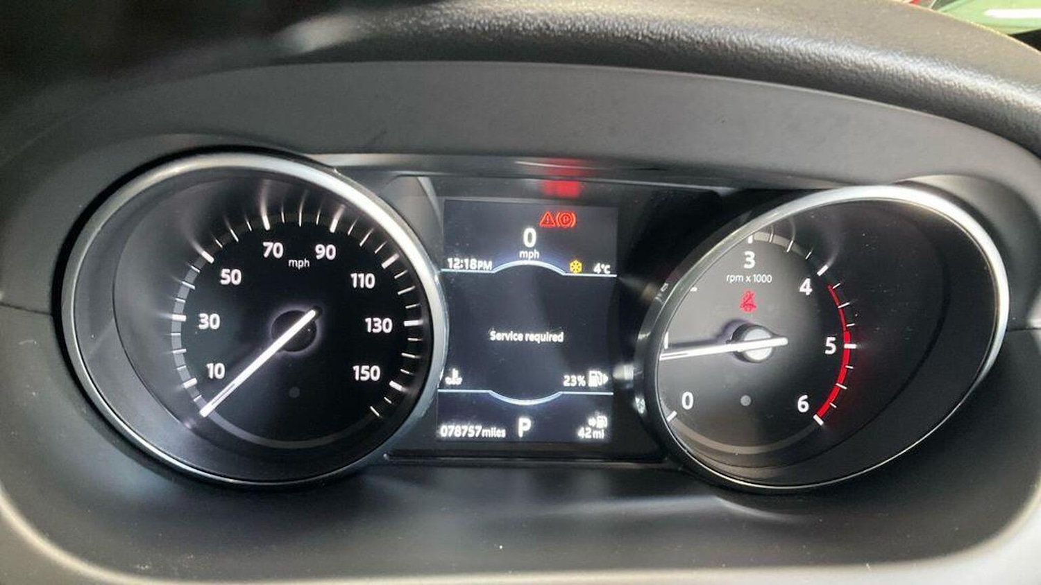 Used Land Rover Discovery Sport 2017 for sale - 77423532: Photo 9