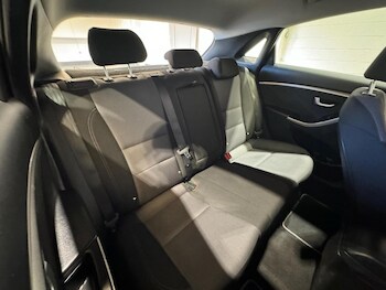 Used Hyundai i30 2015 for sale - 78698369: Photo