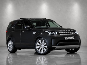 Used Land Rover Discovery 2017 for sale - 79292459: Photo