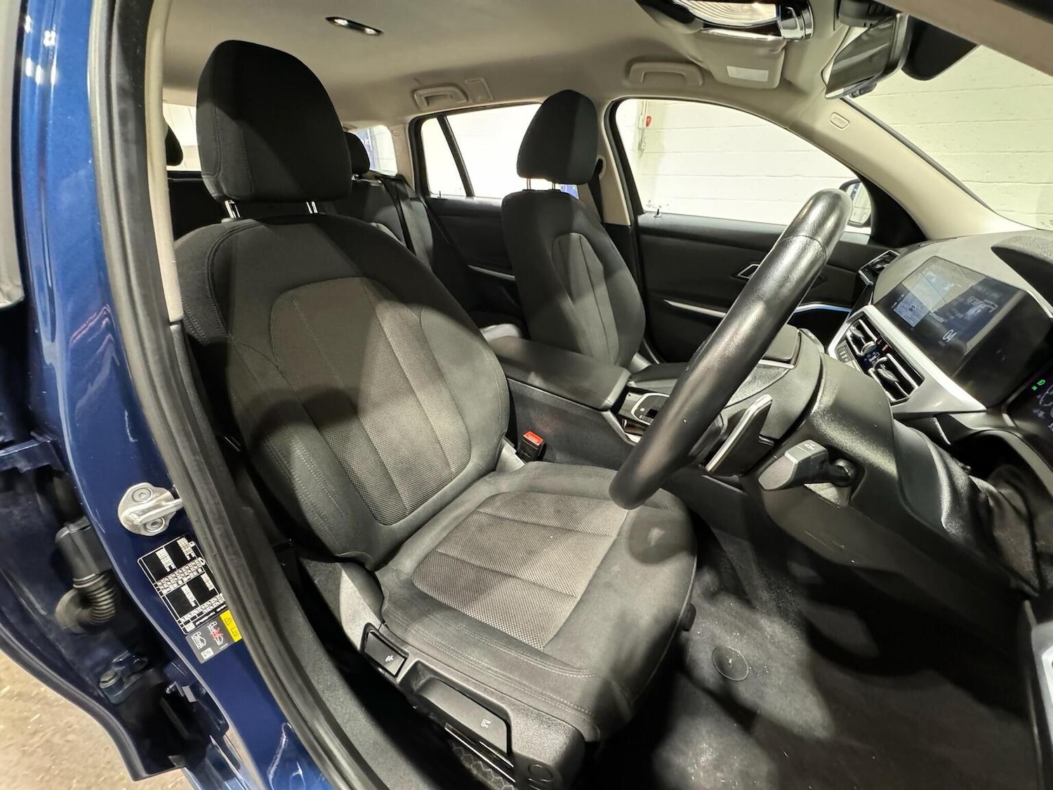 Used BMW 3 Series 2022 for sale - 77336700: Photo 11