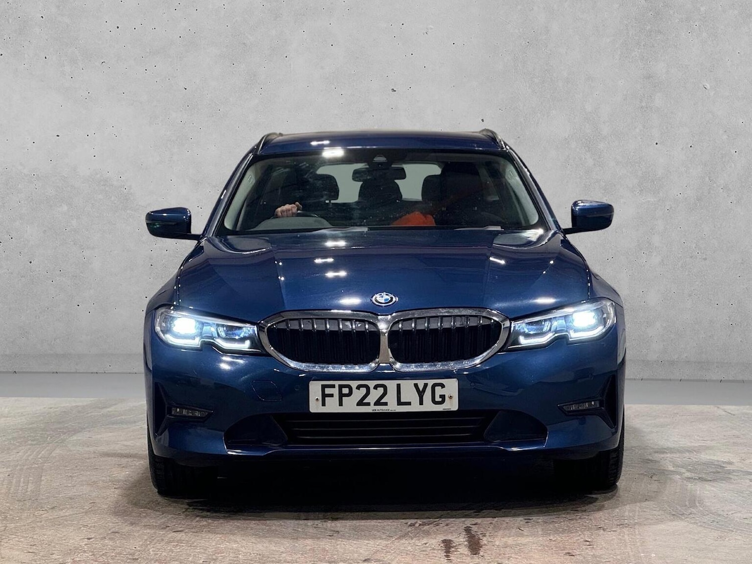 Used BMW 3 Series 2022 for sale - 77336700: Photo 2