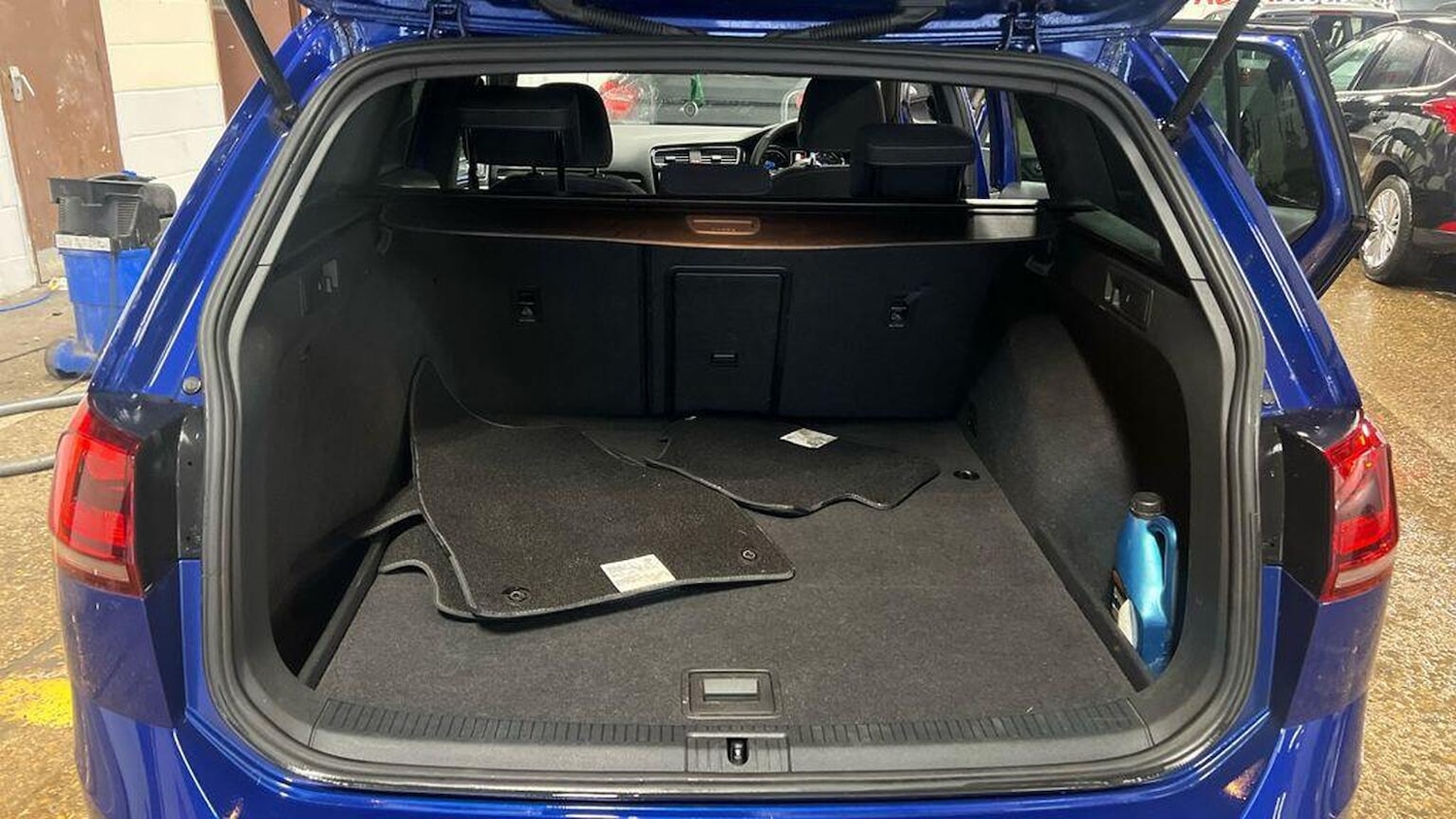 Used Volkswagen Golf 2016 for sale - 77453376: Photo 11