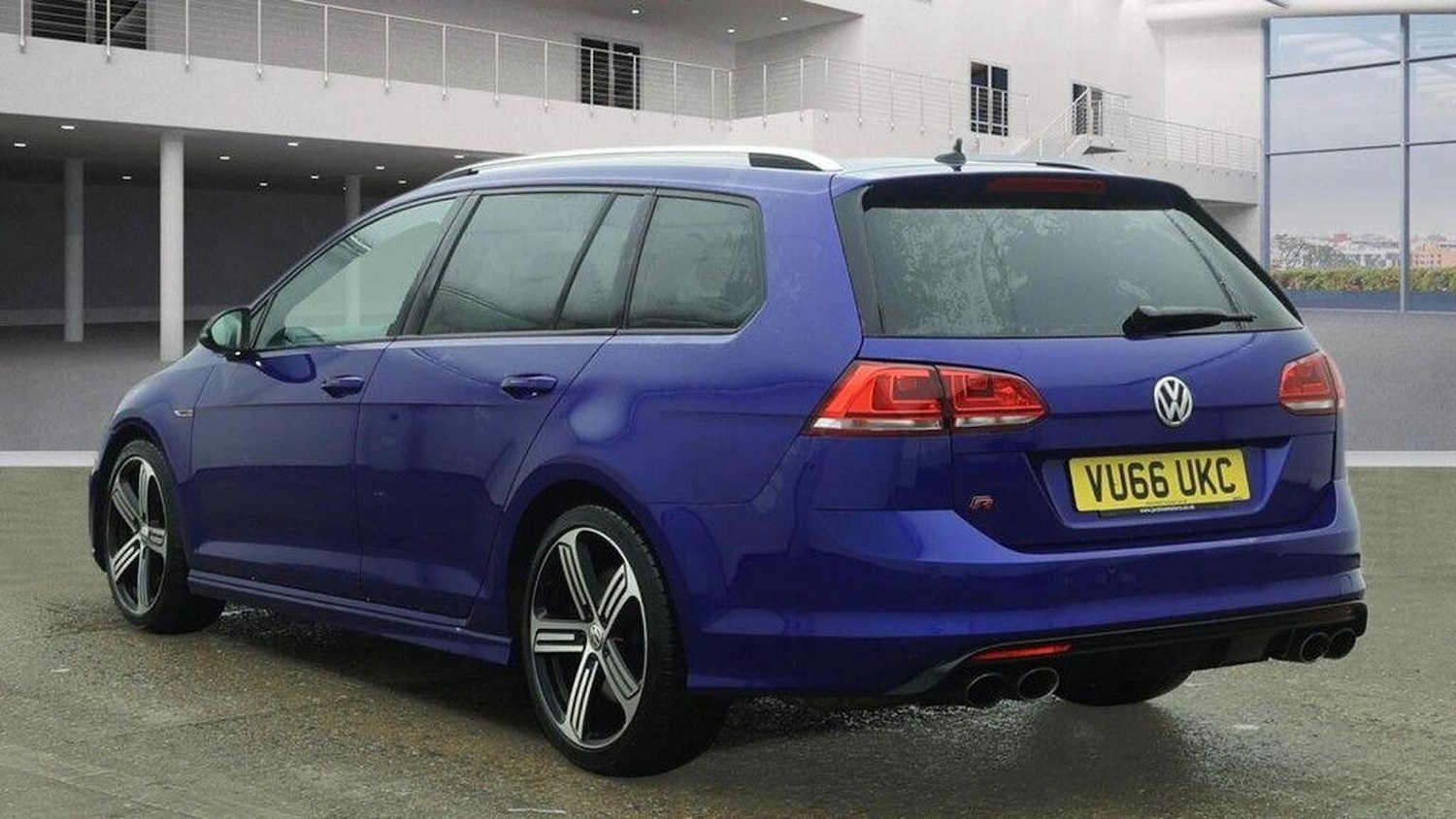 Used Volkswagen Golf 2016 for sale - 77453376: Photo 4