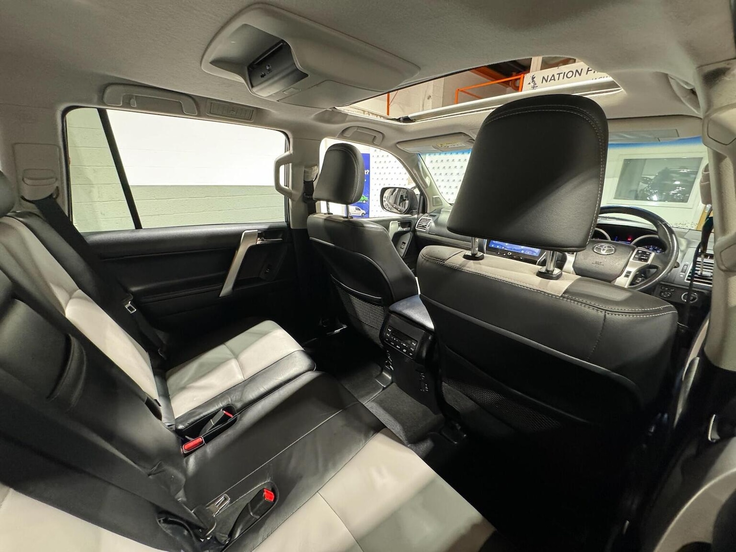 Used Toyota Land Cruiser 2015 for sale - 77721169: Photo 10