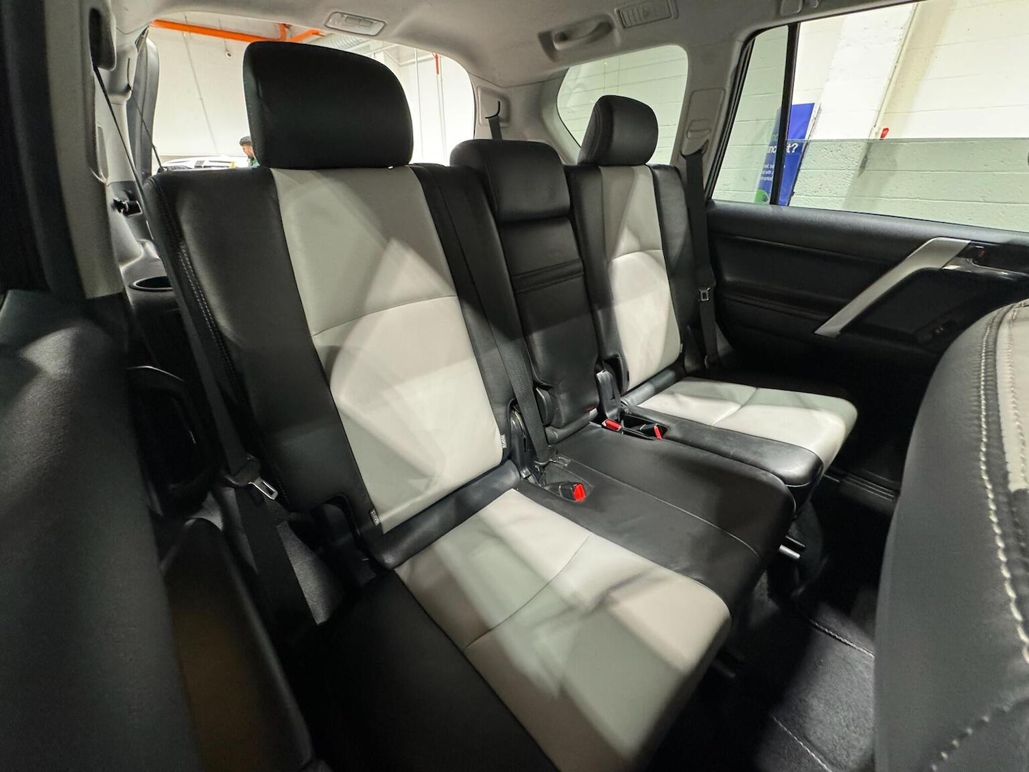 Used Toyota Land Cruiser 2015 for sale - 77721169: Photo 12