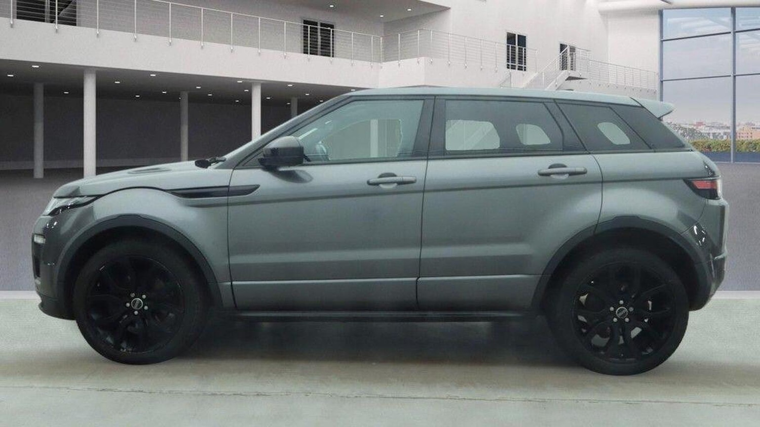 Used Land Rover Range Rover Evoque 2017 for sale - 77453389: Photo 3