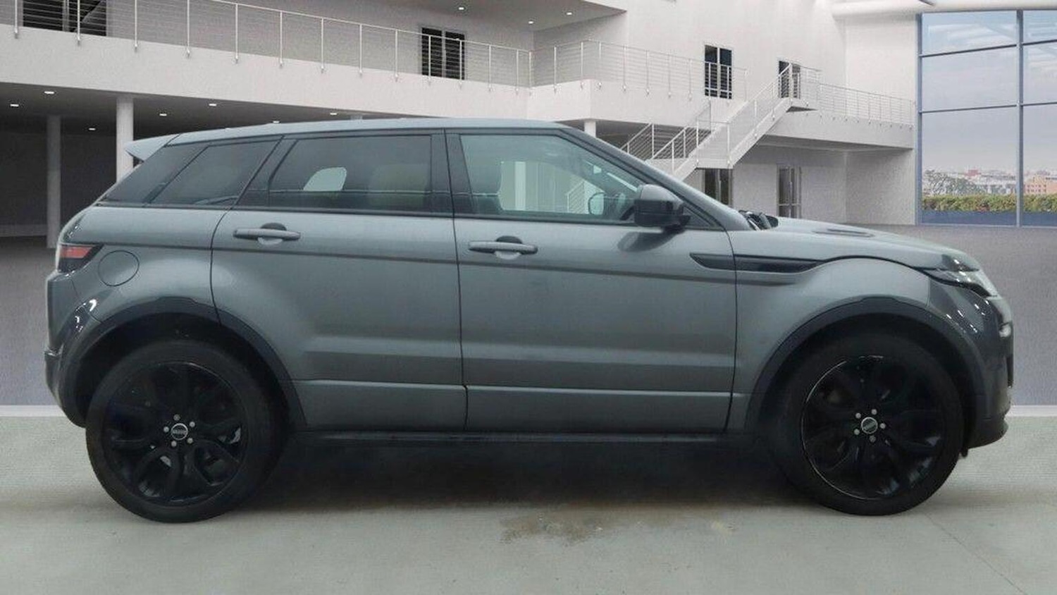 Used Land Rover Range Rover Evoque 2017 for sale - 77453389: Photo 6