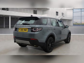 Used Land Rover Discovery Sport 2016 for sale - 78574998: Photo