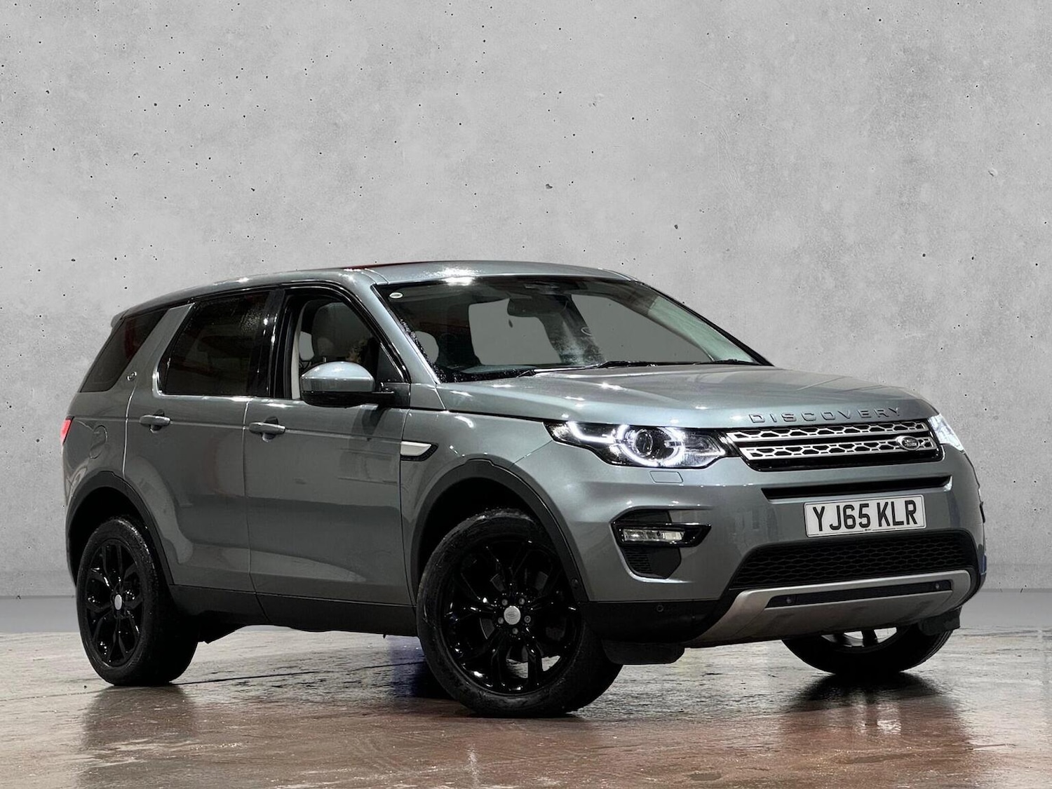 Used Land Rover Discovery Sport 2015 for sale - 77336692: Photo 3