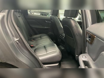 Used Jaguar F-Pace 2018 for sale - 78674174: Photo