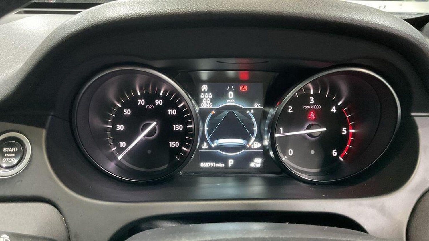 Used Land Rover Discovery Sport 2018 for sale - 77555106: Photo 8