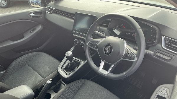 Used Renault Clio 2022 for sale - 76035230: Photo 11