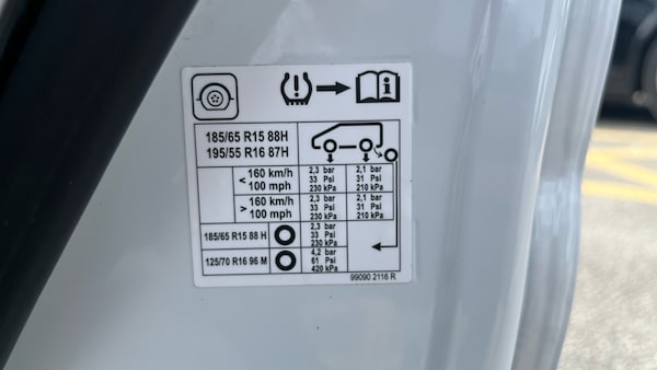 Used Renault Clio 2022 for sale - 76035230: Photo 29
