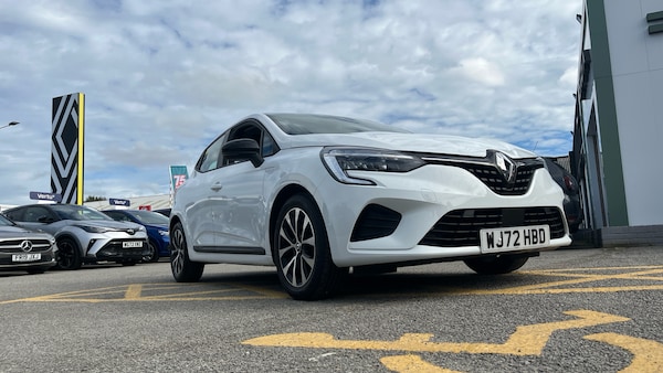 Used Renault Clio 2022 for sale - 76035230: Photo 41