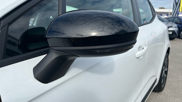 Used Renault Clio 2022 for sale - 76035230: Photo 45