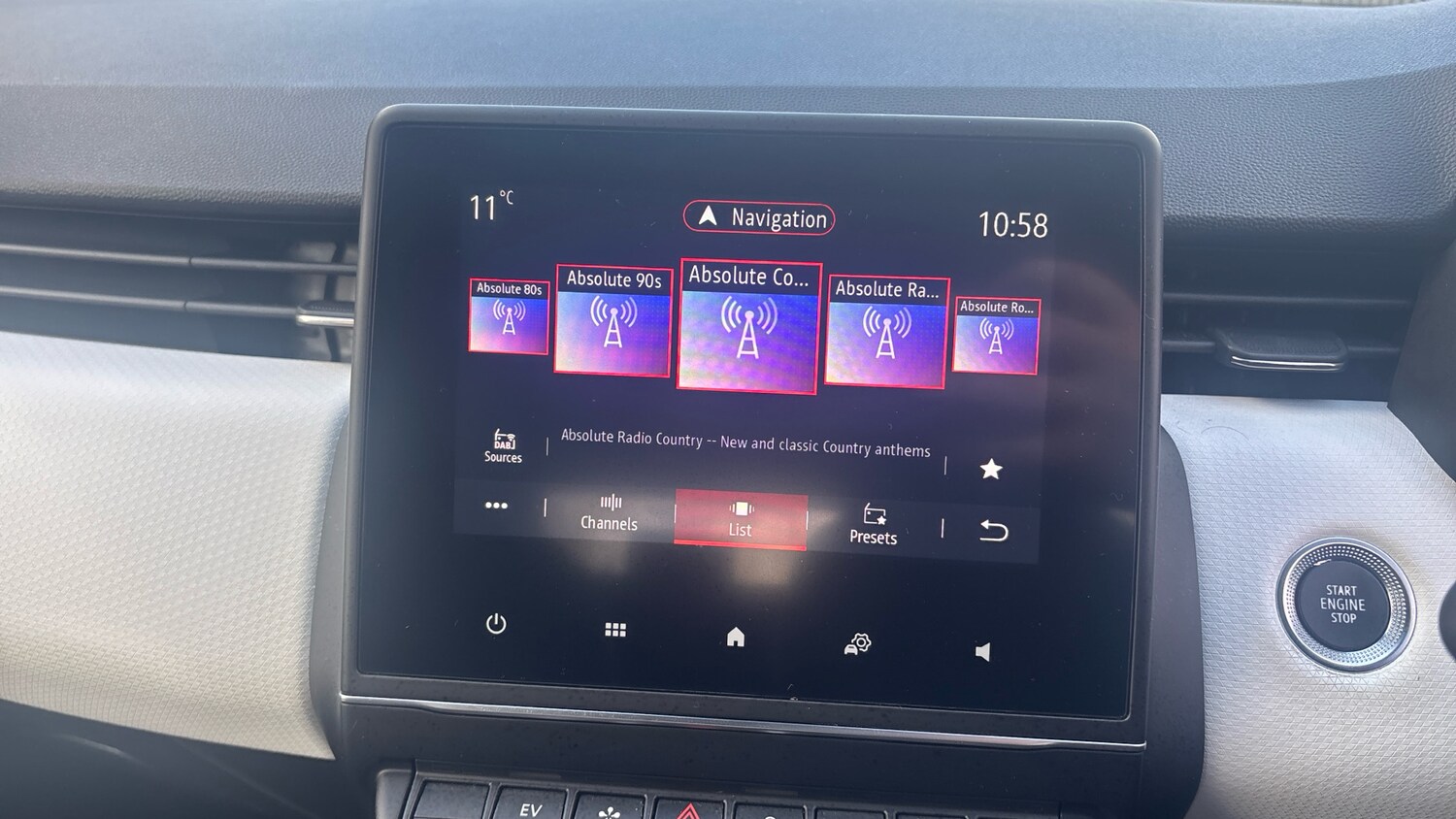 Used Renault Clio 2023 for sale - 77847644: Photo 12