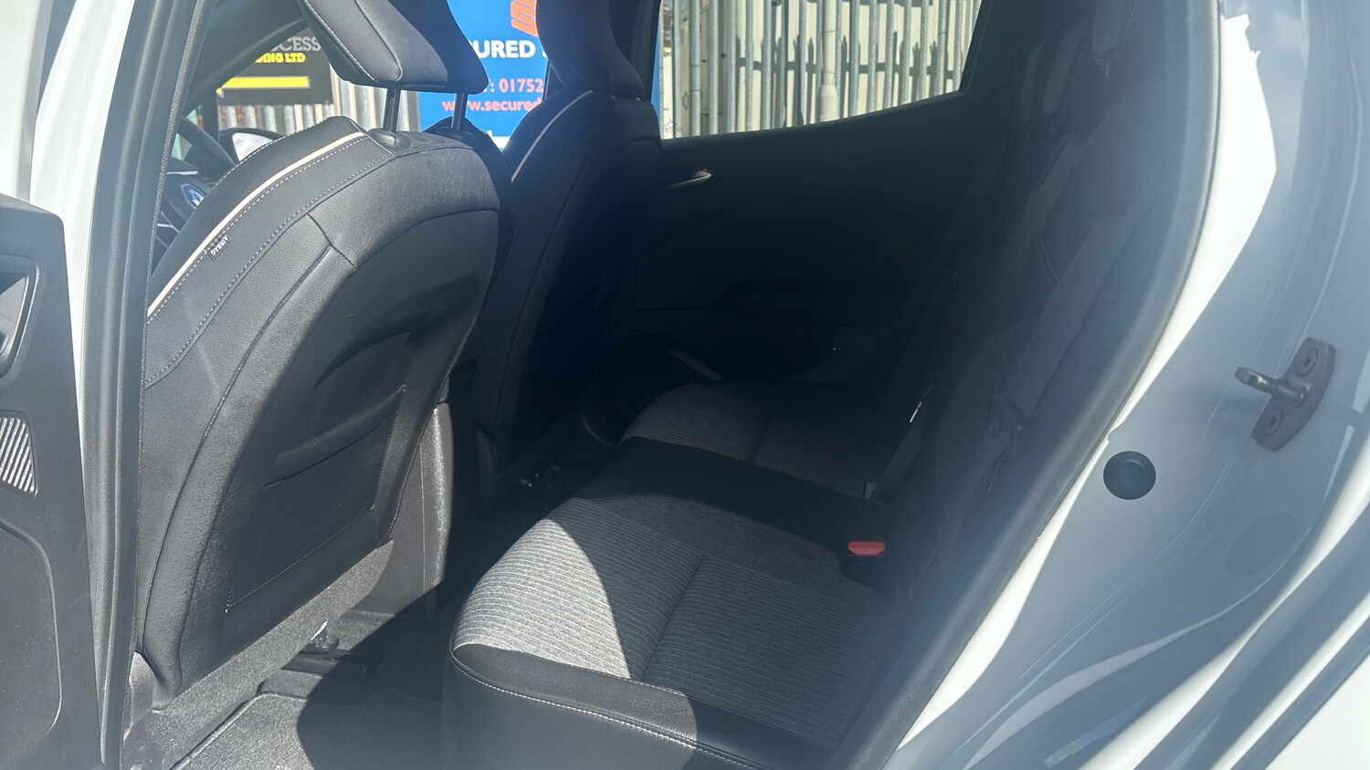 Used Renault Clio 2023 for sale - 77847644: Photo 16