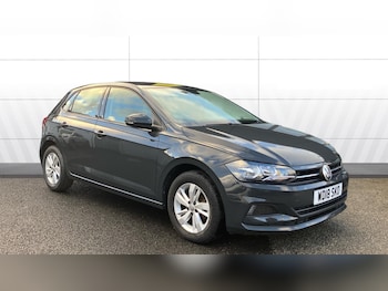 Used Volkswagen Polo 2018 for sale - 76905950: Photo