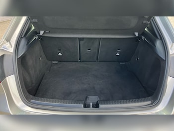 Used Mercedes-Benz A-Class 2019 for sale - 75912863: Photo