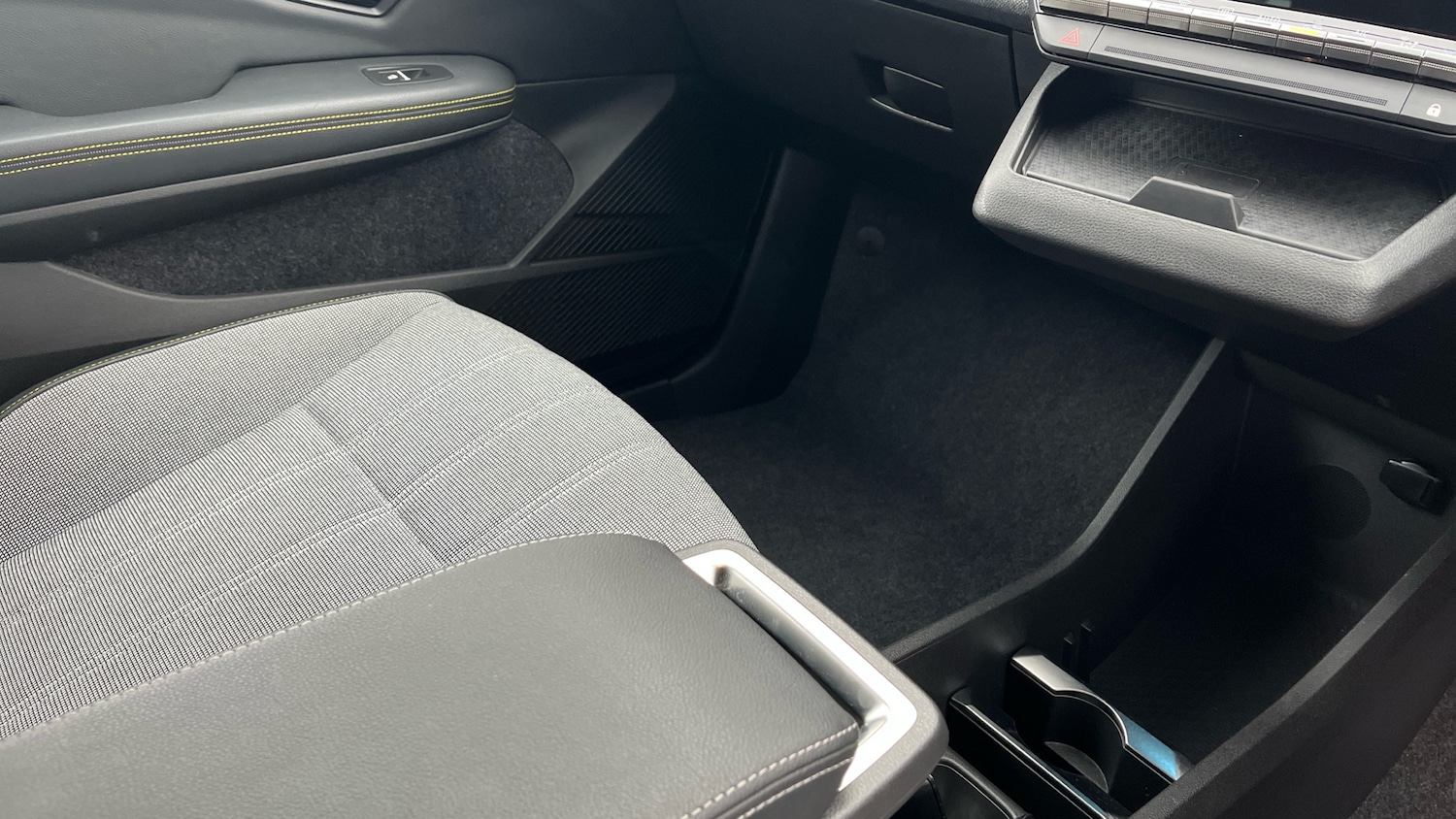 Used Renault Megane E Tech 2022 for sale - 77005790: Photo 14