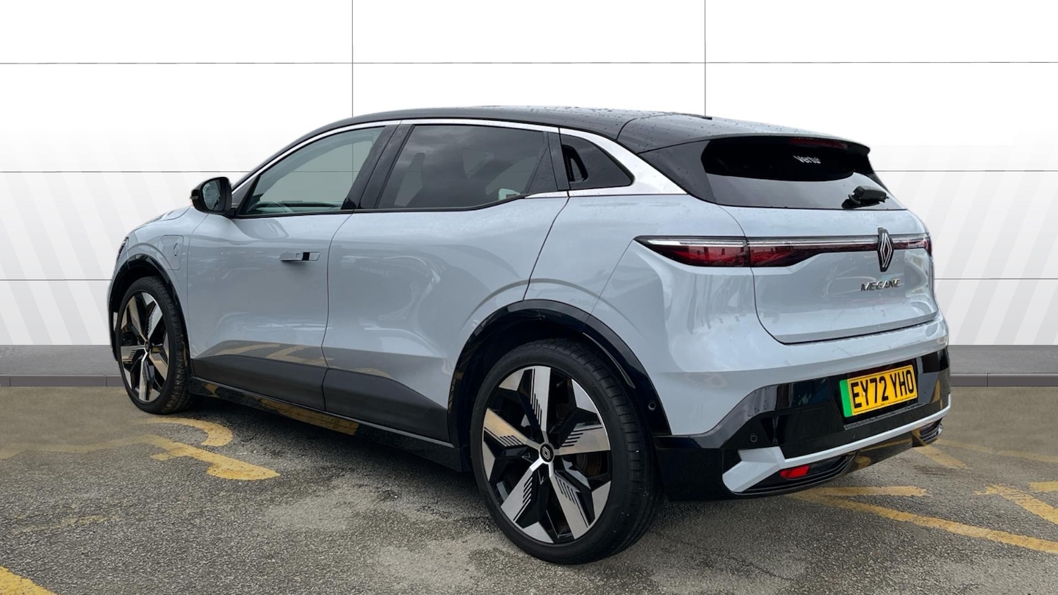 Used Renault Megane E Tech 2022 for sale - 77005790: Photo 2