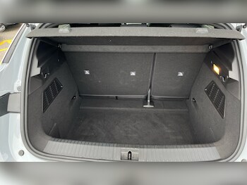 Used Renault Megane E Tech 2022 for sale - 77005790: Photo