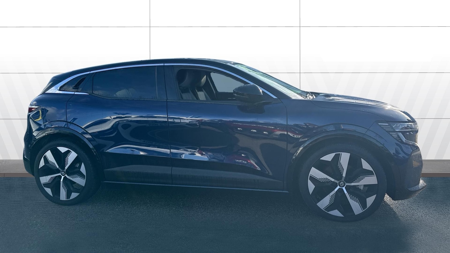 Used Renault Megane E Tech 2023 for sale - 76881565: Photo 5