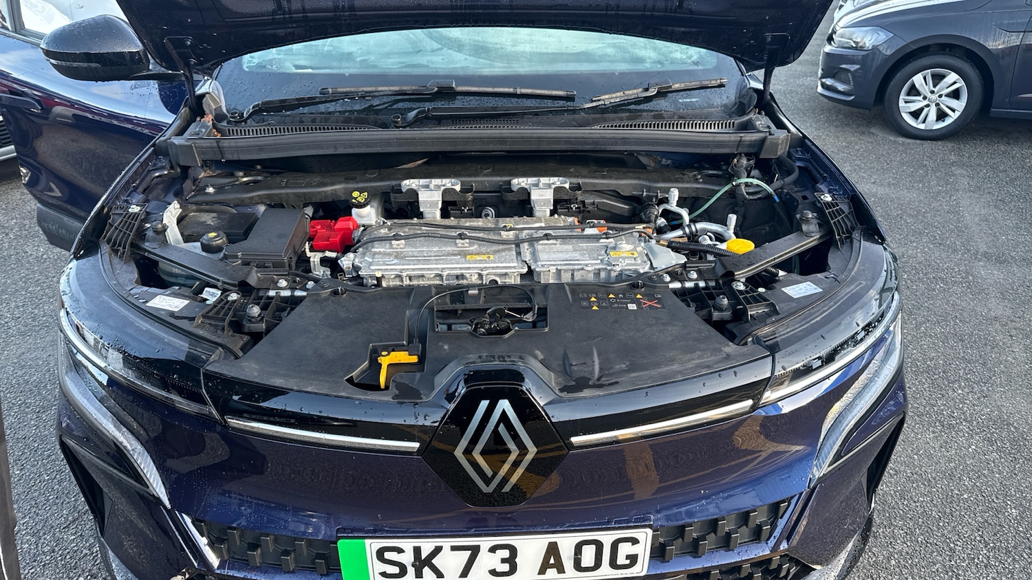 Used Renault Megane E Tech 2023 for sale - 76881565: Photo 8