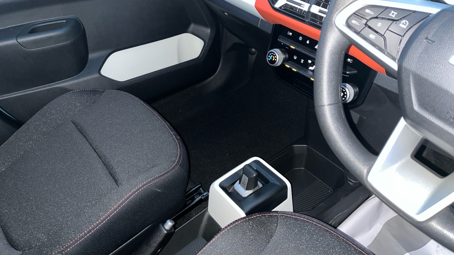 Used Dacia Spring 2025 for sale - 77492403: Photo 14