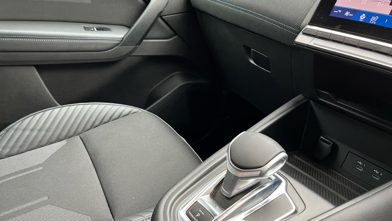 Used Renault Other 2024 for sale - 77848809: Photo 14