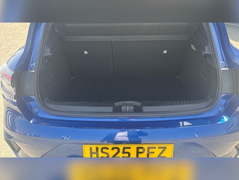Used Renault Clio 2025 for sale - 78883381: Photo