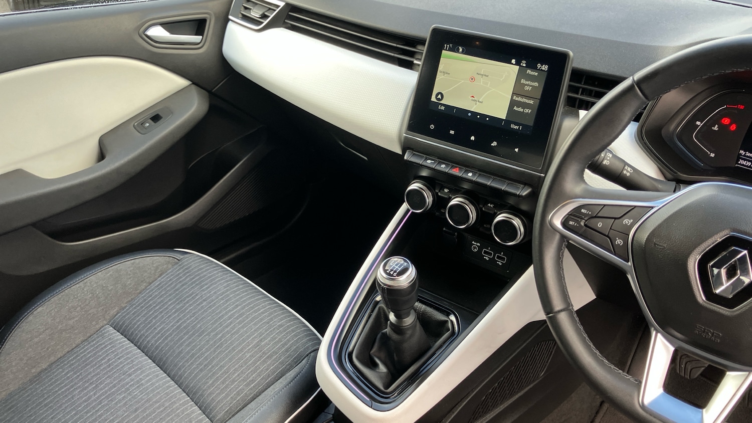 Used Renault Clio 2022 for sale - 76860168: Photo 14