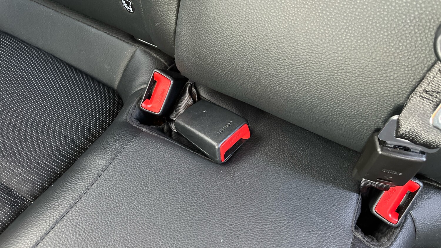 Used Kia Stonic 2023 for sale - 76497186: Photo 17