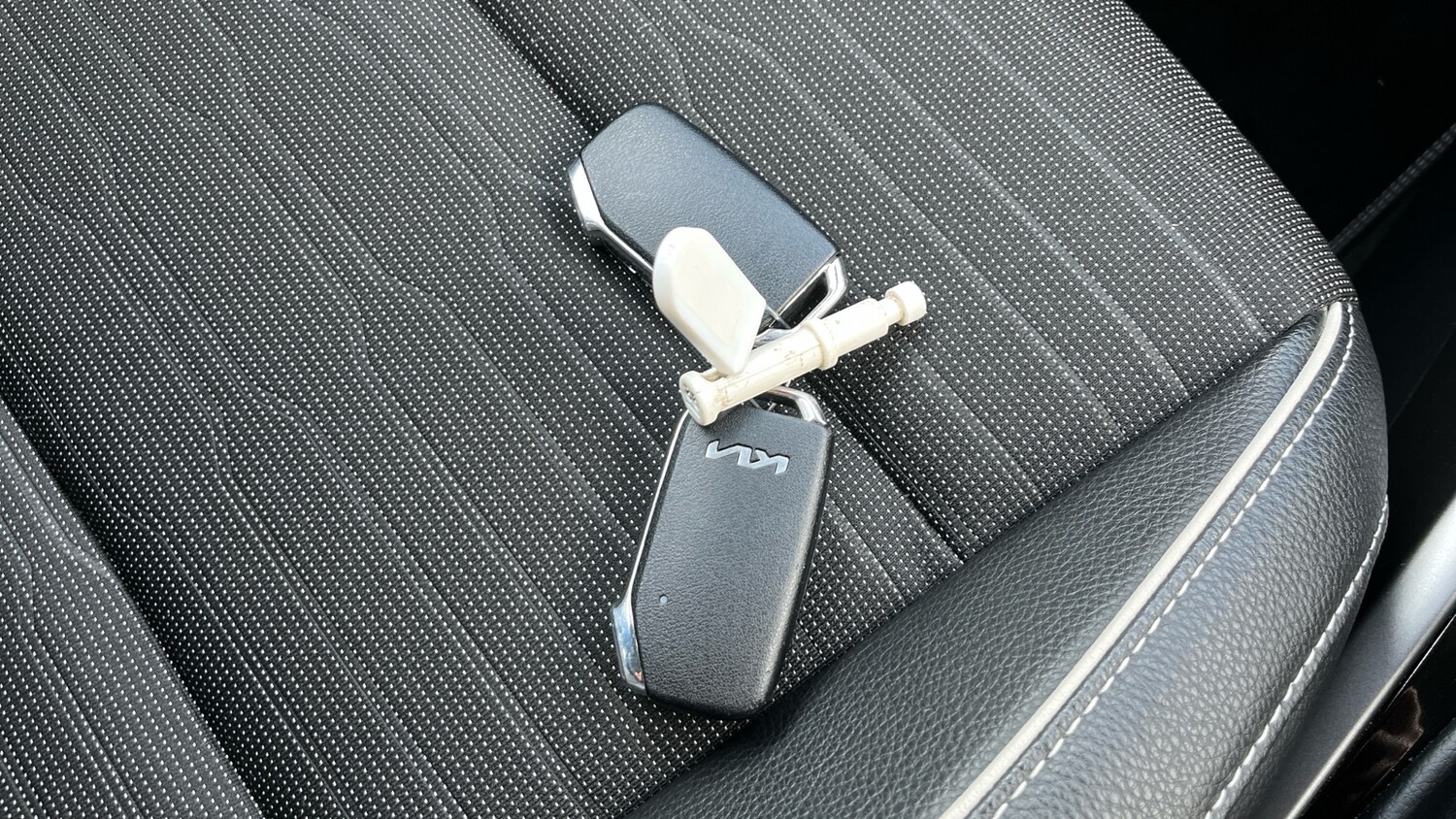 Used Kia Stonic 2023 for sale - 76497186: Photo 20